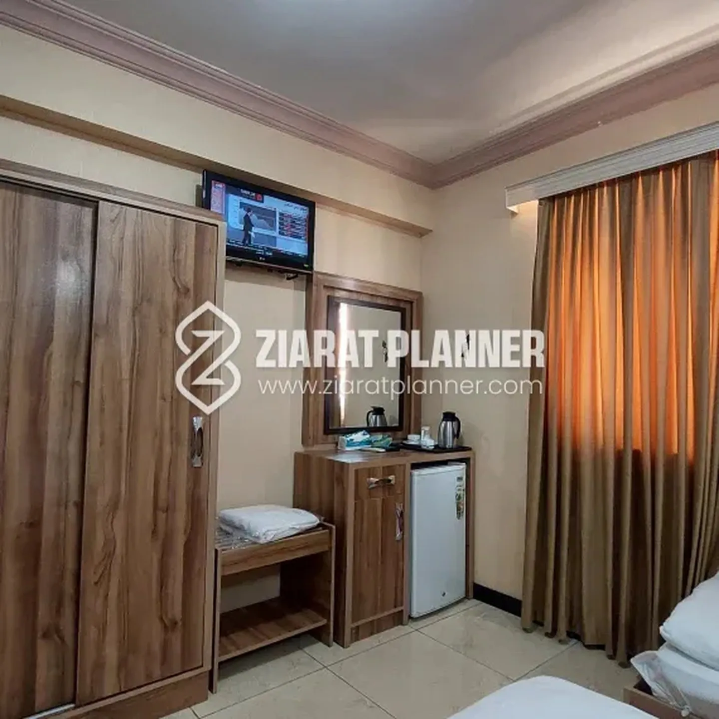 Hotel Noor Ul Harmain photo 4